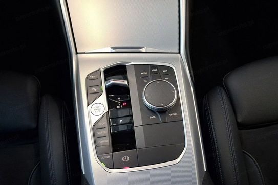 BMW Seria 3 Touring 320d xDrive M Sport