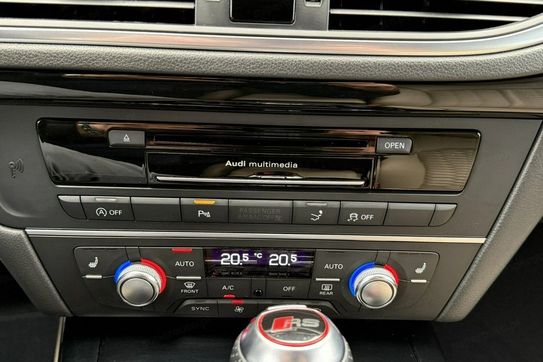 Audi A7 RS7 Performance Quattro