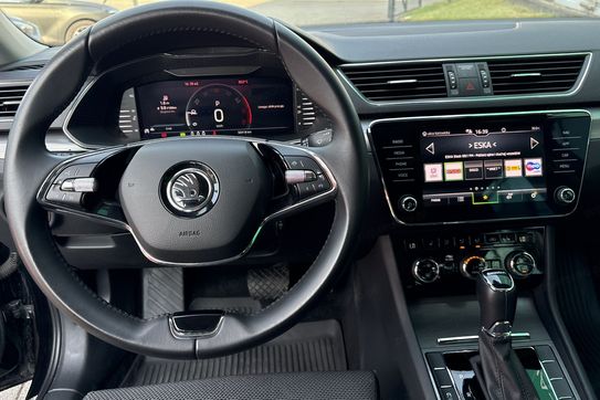 Skoda Superb Style 2.0 TSI  DSG