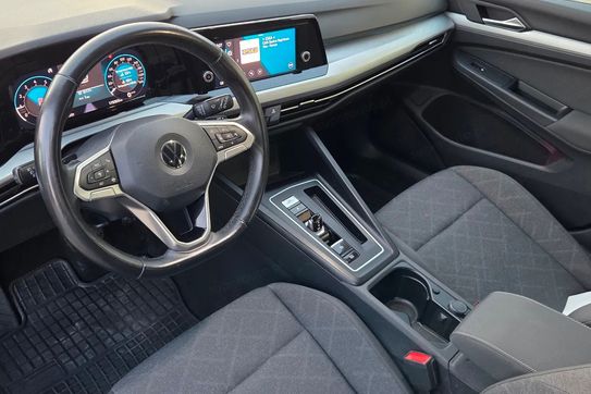 Volkswagen Golf eTSI Evo Life DSG