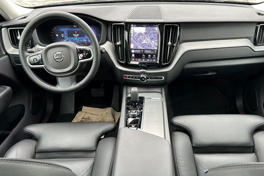 Volvo XC60 T6 Plug-In Hybrid AWD Plus Dark aut