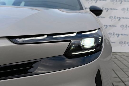 Alfa Romeo Junior 1.2 Ibrida