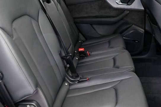 Audi Q7 55 TFSI e quattro S Line