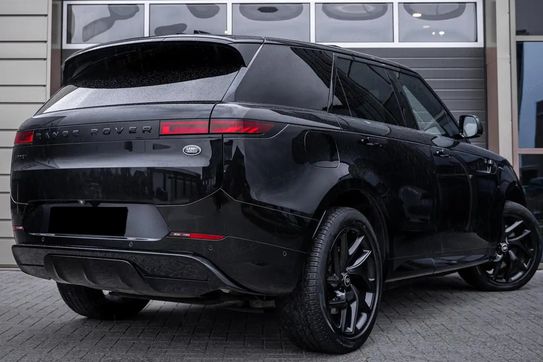 Land Rover Range Rover Sport D300 Dynamic SE