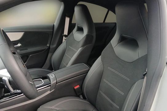 Mercedes CLA 250 4MATIC AMG Line