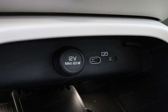 Volvo XC40 B4 Ultra Dark