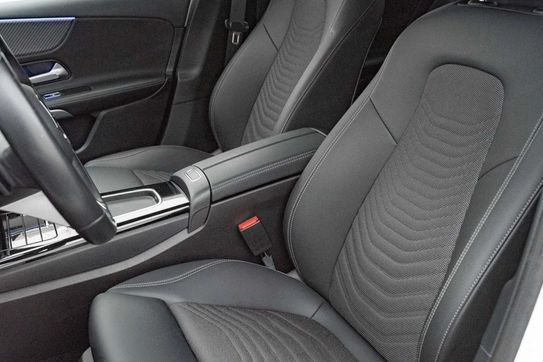 Mercedes Klasa A A 200 d Progressive 8G-DCT