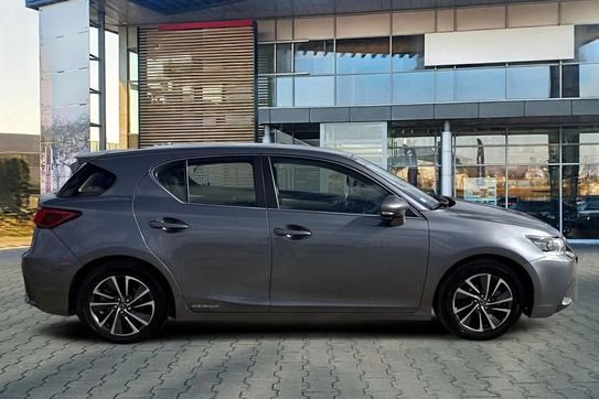 Lexus CT 200h Elegance