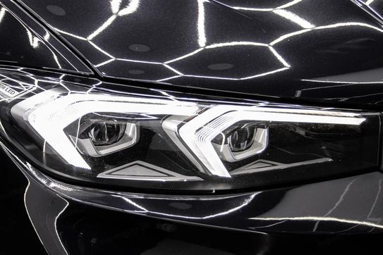 BMW Seria 3 318i M Sport aut
