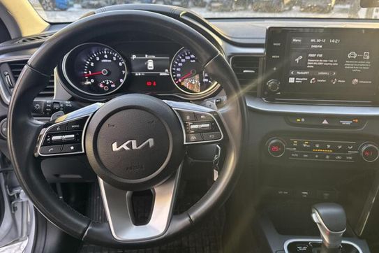 Kia Ceed M 1.5 T-GDI  DCT