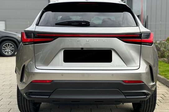 Lexus NX 350h Omotenashi 2.5 Hybrid AWD