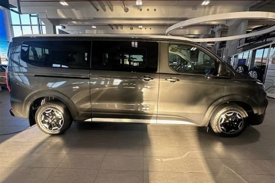 Ford Tourneo Custom 320 L2H1 Active A8 AWD