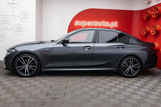BMW Seria 3 318d