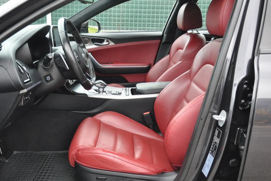 Kia Stinger 3.3 T-GDI V6 GT AWD