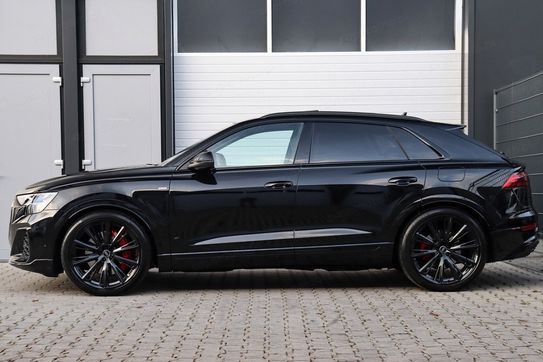 Audi Q8 TFSI e  quattro