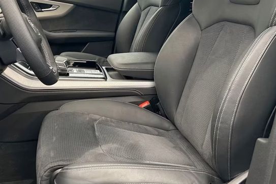 Audi Q8 TFSI e quattro