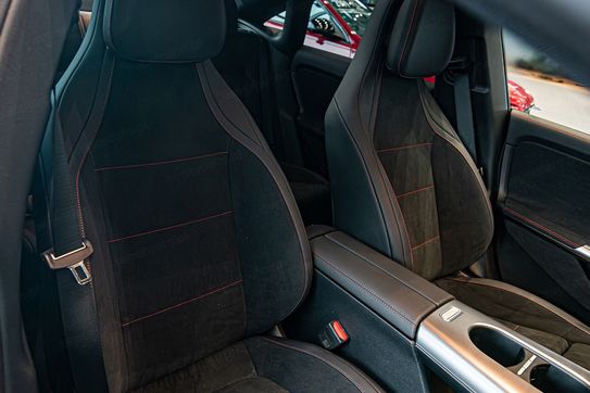 Mercedes CLA 200 AMG Line