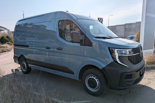 Renault Master L2H2 Extra AT9