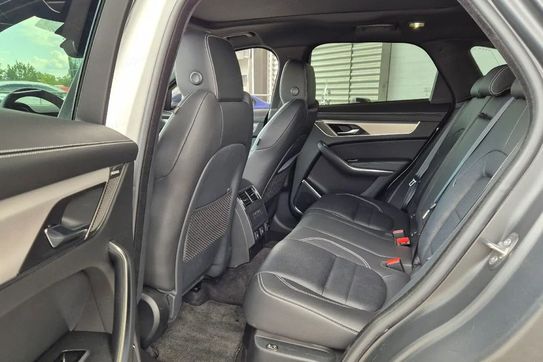 Jaguar F-Pace 2.0 D200 AWD R-Dynamic SE