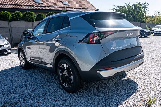 Kia Sportage 1.6 T-GDI HEV M 4WD aut