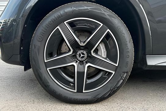 Mercedes GLC 300 e 4-Matic AMG Line