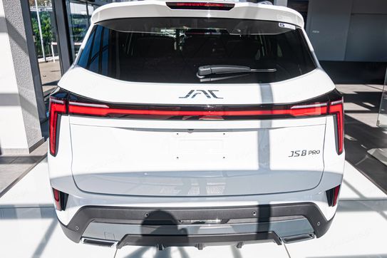 Jac JS8 1.5 T-GDI 7 DCT 6os.