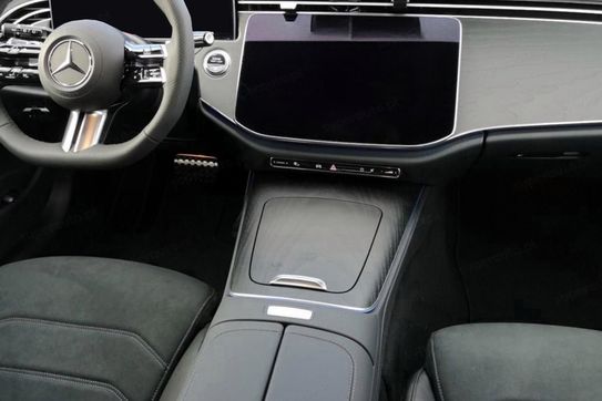 Mercedes Klasa E 220 d 4-Matic AMG