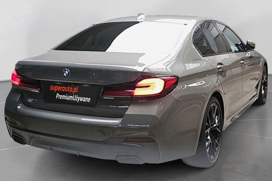 BMW Seria 5 520d xDrive M Sport