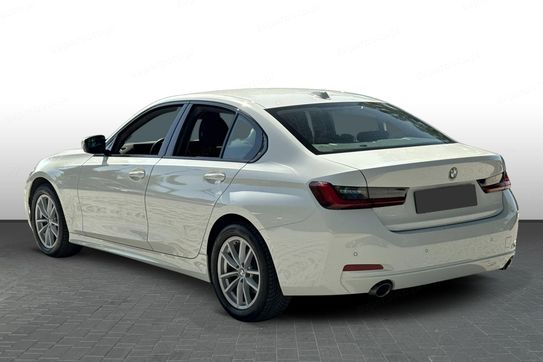 BMW Seria 3 318i