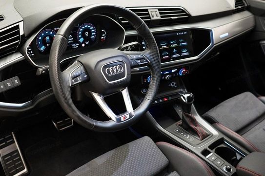 Audi Q3 40 TFSI quattro S Line
