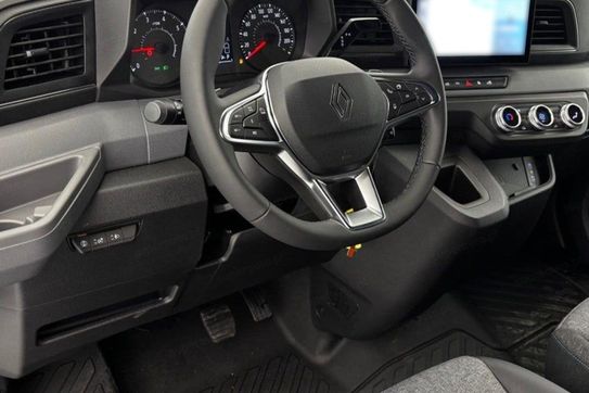 Renault Master L3H2 Extra AT9