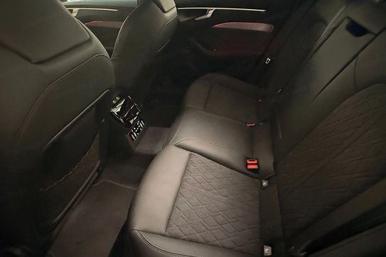 Audi A6 e-Hybrid quattro