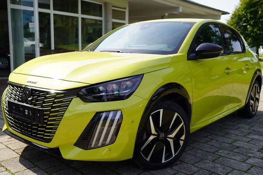 Peugeot 208 GT e-DCS6 1.2 mHEV