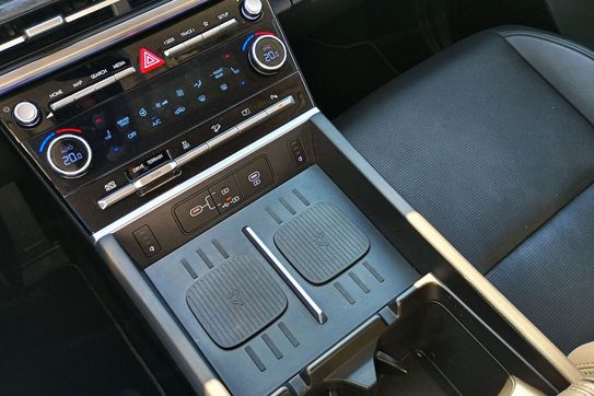 Hyundai Santa Fe 1.6 t-Gdi Phev Platinum 4WD 7OS