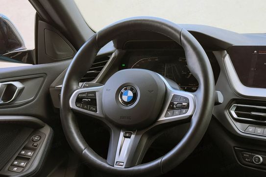 BMW Seria 2 Gran Coupe 218i M Sport