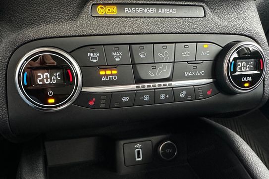 Ford Focus 1.5 EcoBoost Titanium aut