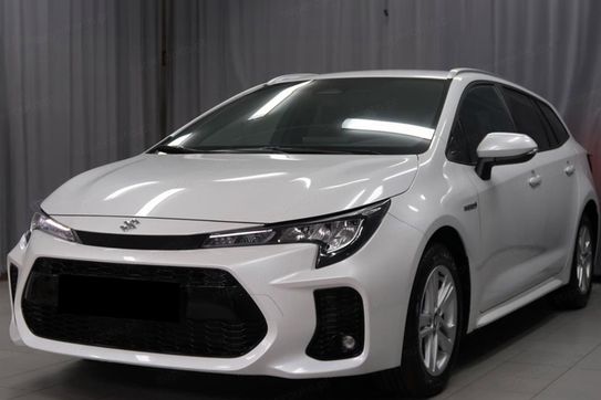 Suzuki Swace Premium Plus