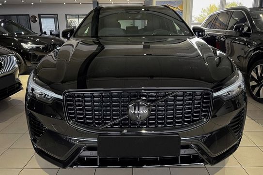 Volvo XC60 B5 B AWD Ultra Black Edition