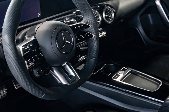 Mercedes Klasa A 35 AMG 4-Matic