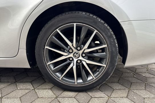 Toyota Camry Executive 2.5 Hybrid