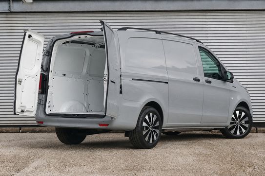 Mercedes Vito 116 CDI Select Długi AT9