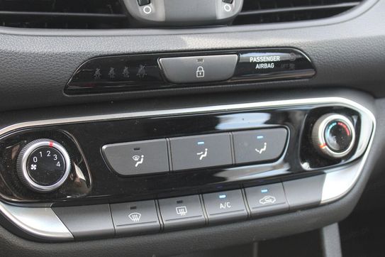 Hyundai i30 1.5 T-GDI Modern