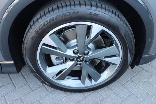 Audi Q4 e-tron 45 S Line Edition