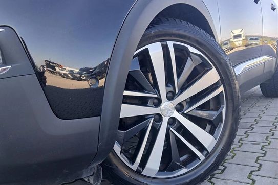 Peugeot 3008 2.0 BlueHDi GT S&S EAT8