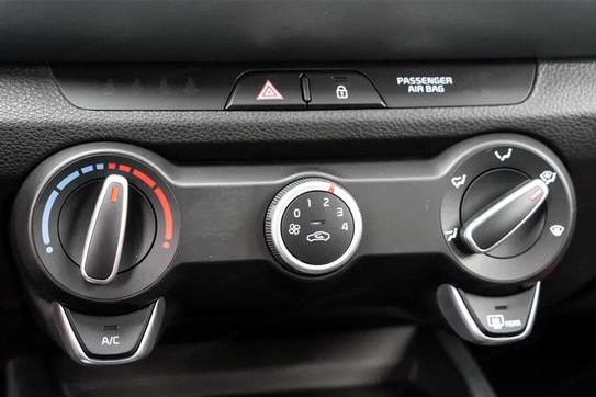Kia Stonic M 1.0 T-GDI DCT