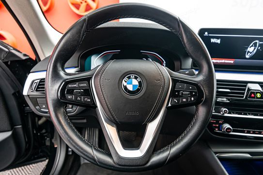BMW Seria 5 518d  aut