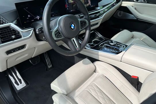 BMW X7 M60I Xdrive M Sport