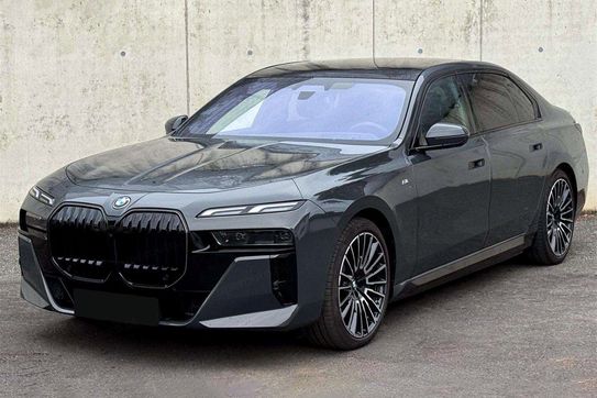 BMW Seria 7 740d xDrive M Sport