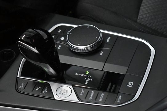 BMW Seria 1 118i Advantage