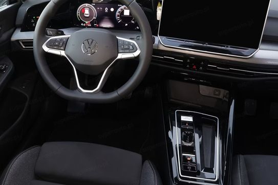 Volkswagen Golf Style 1.5 eTSI DSG